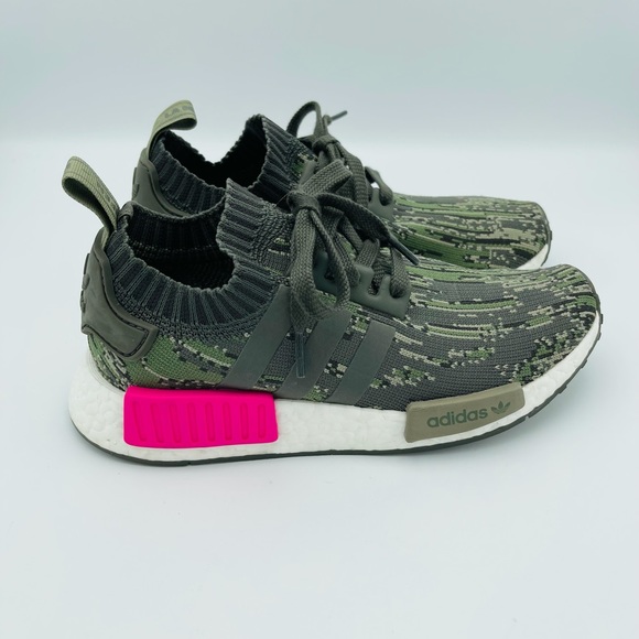 Mens Adidas NMD R1 Primeknit Shoes